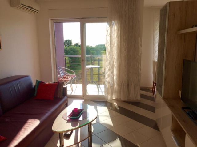 Apartment Mirella Umago Esterno foto